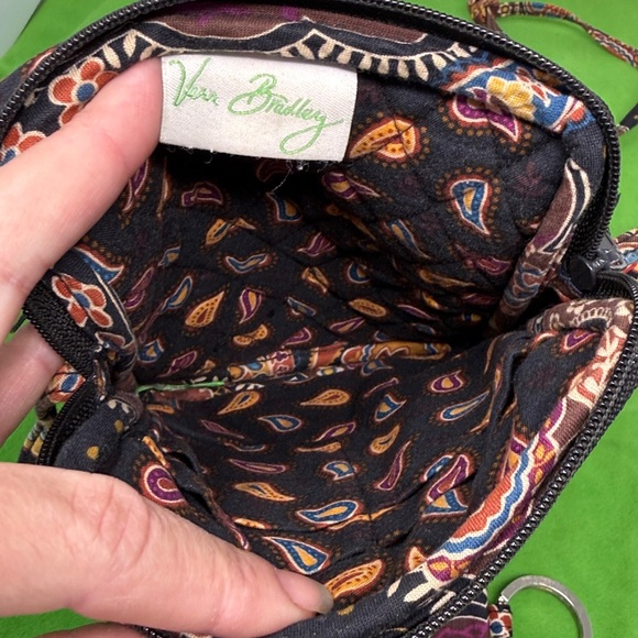2 Vera Bradley hipster hippy crossbody bags and one wristlet - Picture 9 of 13